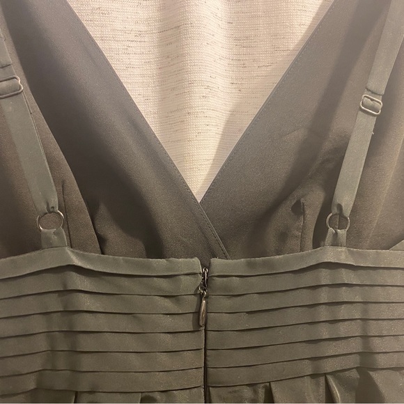 Black taffeta BCBG MAX AZRIA dress - Picture 6 of 6